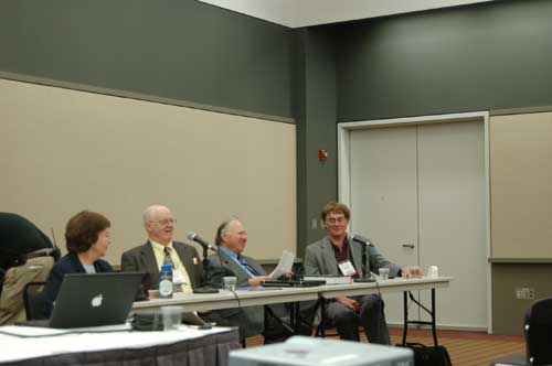 Panel of speakers at the D5 session of the March APS meeting entitled “Origins of Silicon Valley”. From left to right: Gloria Lubkin, session Chair, and invited speakers Stewart Gilmor, David Leeson, and Michael Riordan.