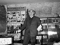 Vitaly Ginzburg in the Library of Malyj Akhun.