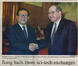 Lane discussed nanotechnology with China‟s President Jiang Zemin in 2001